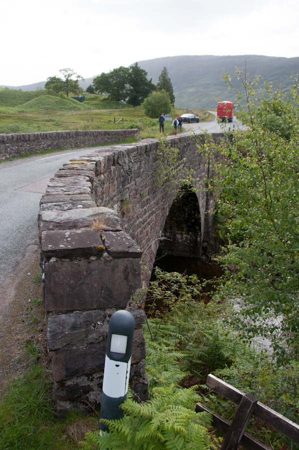 Coulags Bridge, over Fionn-Abhainn River