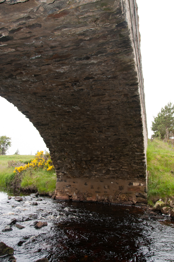 Dava Bridge, over Dorback Burn