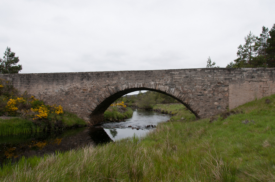 Dava Bridge, over Dorback Burn
