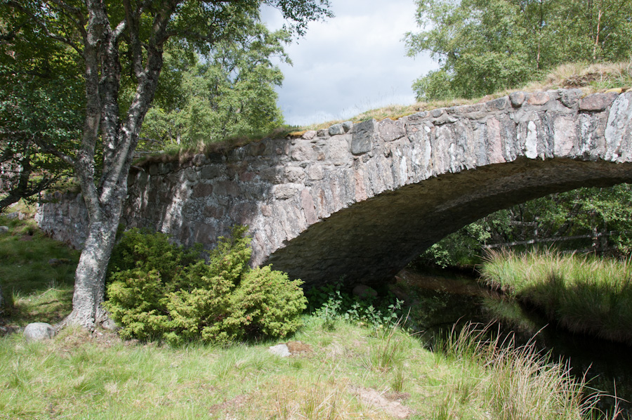 Bridge over Allt Slochd Mhuic, By Slochd