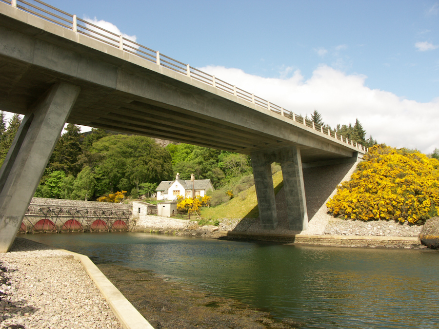 Bridge, The Mound